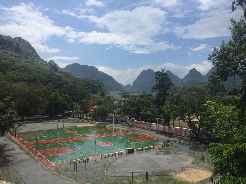 雨后的白湾中学